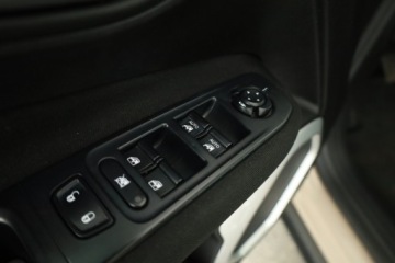 Jeep Renegade SUV 1.4 MultiAir 140KM 2016 Jeep Renegade 1.4 MultiAir, Salon Polska, zdjęcie 16