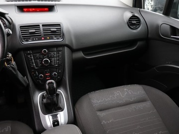 Opel Meriva II Mikrovan Facelifting 1.4 Turbo ECOTEC 120KM 2016 Opel Meriva 1.4 Turbo, Salon Polska, zdjęcie 7