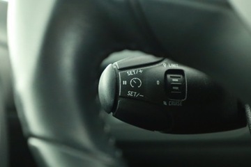 Peugeot 2008 I SUV Facelifting 1.2 PureTech 82KM 2018 Peugeot 2008 1.2 PureTech, Salon Polska, zdjęcie 11