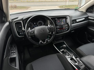 Mitsubishi Outlander III SUV Facelifting 2017 2.0 150KM 2019 MITSUBISHI OUTLANDER 2019*2.0 MIVEC 150 KM*DIAMANT *KAMERA*LED*AUTOMAT*ASO, zdjęcie 20