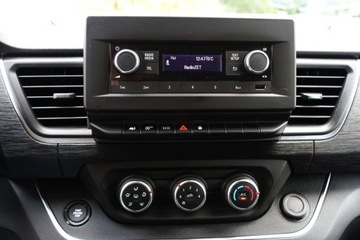 Renault Trafic III Combi 2.0 dCi  150KM 2024 Renault Trafic Bezwypadek SalonPL 9os Full LED Czuj. park. Tempomat, zdjęcie 21