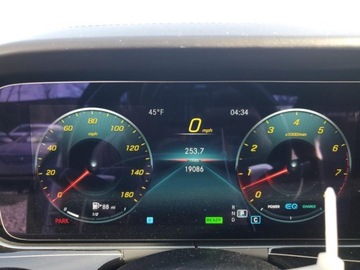 Mercedes CLS C257 Coupe Facelifting 3.0 450 367KM 2022 Mercedes-Benz CLS MERCEDES-BENZ CLS 450 4MATIC 2022 3.0 Benzyna 367KM, zdjęcie 8