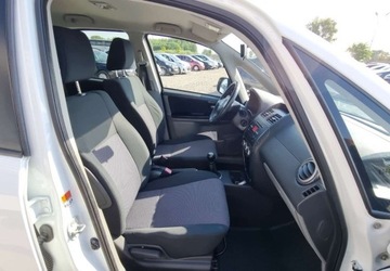 Suzuki SX4 I 2010 Suzuki SX4 1,60 Ben 107 km 1.6 Benzyna 107KM, zdjęcie 6