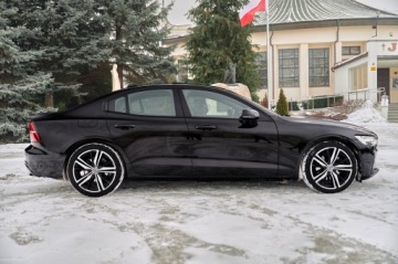 Volvo S60 II Sedan Facelifting 2.0 T4 DRIVE-E 190KM 2019 R-DESIGN__ 5 SZTUK W OFERCIE, zdjęcie 14
