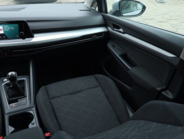 Volkswagen Golf VIII Variant 1.5 TSI 130KM 2021 VW Golf 1.5 TSI, Salon Polska, 1. Właściciel, zdjęcie 7