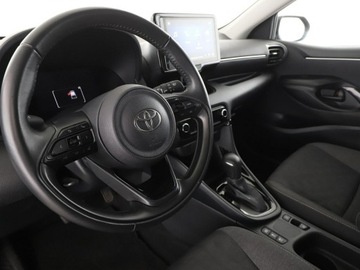 Toyota Yaris IV Hatchback 1.5 Hybrid Dynamic Force 116KM 2024 Toyota Yaris GRATIS! Pakiet Serwisowy o wartości, zdjęcie 13