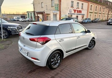 Hyundai i20 II Coupe 1.2 MPI 84KM 2017 Hyundai i20 1.2i LEDY Klima Alu Extra stan 1.2 Benzyna 84KM, zdjęcie 3