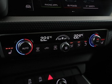 Audi A1 II 1.0 25 TFSI 95KM 2019 Audi A1 Sportback virtual cockpit PDC grzane, zdjęcie 25