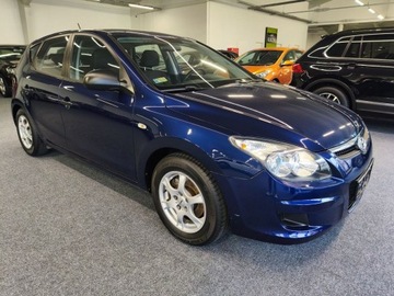 Hyundai i30 I Hatchback 1.4 109KM 2009 Hyundai i30 I 1.4 benzyna, zdjęcie 2