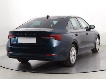 Skoda Octavia III Liftback Facelifting 1.5 TSI ACT 150KM 2020 Skoda Octavia 1.5 TSI, Salon Polska, zdjęcie 4