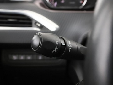 Peugeot 2008 I SUV 1.6 e-HDi 92KM 2015 Peugeot 2008 1.6 HDi Style Klimatyzacja Nawigacja, zdjęcie 28