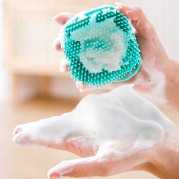 СИЛИКОНОВАЯ ЩЕТКА ДЛЯ МЫТЬЯ СОБАК И КОШЕК С ДОЗАТОРОМ ДЛЯ ШАМПУНЯ