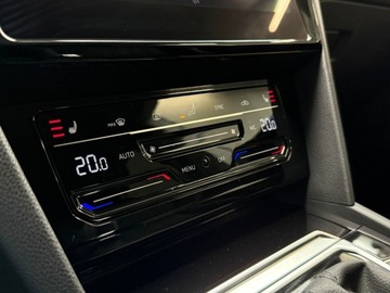 Volkswagen Arteon Fastback Facelifting 2.0 TSI 190KM 2023 Volkswagen Arteon Volkswagen Arteon, zdjęcie 27