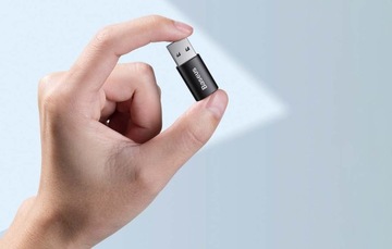 ЛЕГКИЙ ПОРТАТИВНЫЙ АДАПТЕР BASEUS USB-A USB-C USB 3.0 PD 10 ГБ/с