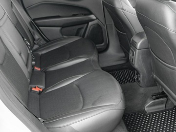 Jeep Compass II SUV Facelifting 1.3 GSE T4 150KM 2021 Jeep Compass WE3M829#1.3 TMair Limited FWD DDCT, zdjęcie 28