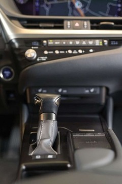 Lexus ES VII (XV70) 2021 Lexus ES 300h Business Edition 2.5 Benzyna 218KM, zdjęcie 11