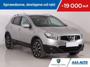 Nissan Qashqai I Crossover Facelifting  1.5 dCi 110KM 2012 Nissan Qashqai 1.5 dCi, Navi, Klima, Klimatronic
