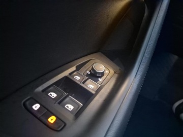 Volkswagen Touareg III SUV 3.0 V6 TSI 340KM 2022 Volkswagen Touareg 3.0 TFSI / 320KM, Elegance 4Mot, zdjęcie 25