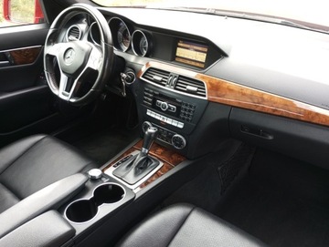 Mercedes Klasa C W204 2012 Automat Alu 1.8 Pakiet AMG, zdjęcie 34