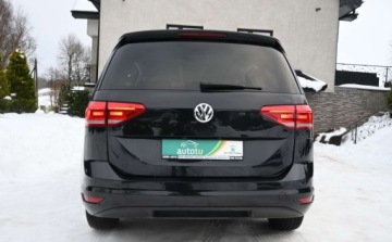 Volkswagen Touran III 1.6 TDI 115KM 2018 Volkswagen Touran 1,6 TDI 115 KM DSG FULL LED HIGH-LINE Alcantara Nawigacja, zdjęcie 6