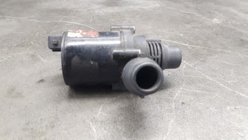 8381989 PŘÍDAVNÁ ČERPADLO VODY BMW E39 520I