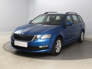 Skoda Octavia III Kombi Facelifting 1.5 TSI ACT 150KM 2019 Skoda Octavia 1.5 TSI, Salon Polska, DSG, Klima, zdjęcie 1