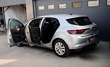 Renault Megane IV Hatchback 5d  Facelifting 1.3 TCe 140KM 2021 Renault Megane Renault Megane 1.3 TCe FAP Intens 1.3 Benzyna 140KM, zdjęcie 35