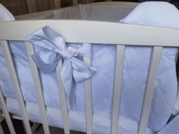 Ochraniacz do łóżeczka - miś (różne kolory)