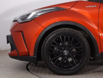 Toyota C-HR I Crossover Facelifting 2.0 Hybrid Dynamic Force 184KM 2020 Toyota C-HR 2.0 Hybrid, Salon Polska, Serwis ASO, zdjęcie 13