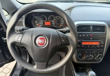 Fiat Punto Punto 2012 Hatchback 3d 1.2 8v 69KM 2013 Fiat Grande Punto 1,2 69KM Klimatyzacja 1.2 Benzyna 69KM, zdjęcie 16