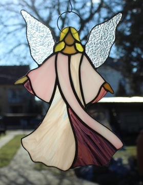Ангел из витража Тиффани, распространяющий Розовый III