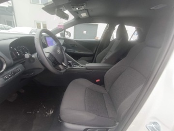 Toyota C-HR II SUV 1.8 Hybrid 140KM 2024 Toyota C-HR 1.8 Hybrid Comfort Navi, zdjęcie 6