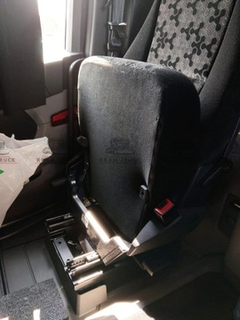 СТЕГАНЫЕ КОВРИКИ НАКЛАДКИ SCANIA R с 2017 г. + ЛОГОТИП