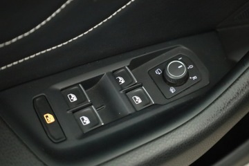 Volkswagen Arteon Fastback Facelifting 2.0 TSI 190KM 2021 VW Arteon 2.0 TSI, Salon Polska, Serwis ASO, zdjęcie 19