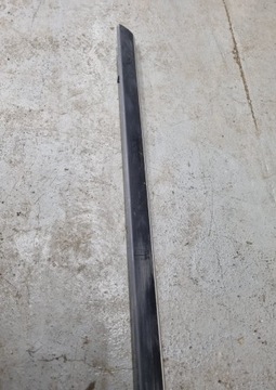 LIŠTA DVEŘE PRAVÝ PŘEDNÍ PEUGEOT 607 96445549XT