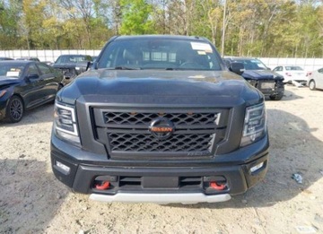 Nissan Titan 2021 Nissan Titan 2021, 5.6L, 4x4, PRO-4X, od ubezpieczalni 5.6 Benzyna 400KM, zdjęcie 3