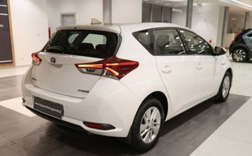 Toyota Auris II 2017 Toyota Auris Hybrid 135 Active 1.8 Hybryda 136KM, zdjęcie 4