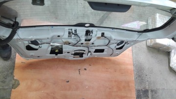 SUZUKI LIANA HB VÍKO KUFRU KUFRU