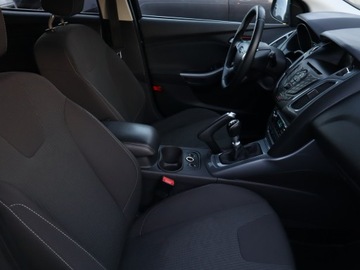 Ford Focus III Kombi 1.0 EcoBoost 125KM 2013 Ford Focus 1.0 EcoBoost, Navi, Klima, Klimatronic, zdjęcie 8