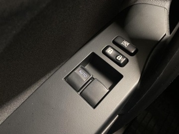 Toyota Auris II Hatchback 5d Facelifting 1.33 Dual VVT-i 99KM 2017 Toyota Auris 1.33 VVT-i Active II (2012-) Toyota A, zdjęcie 17