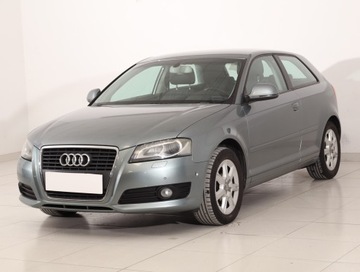 Audi A3 8P Hatchback 3d 1.4 TFSI 125KM 2009 Audi A3 1.4 TFSI, Xenon, Klima, Klimatronic, zdjęcie 1