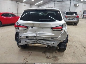 Mitsubishi Outlander III 2022 Mitsubishi Outlander Sport2.0 Be Awc2.0 Es Awc2.0 Le Awc2.0 Se Awc2.0 Se S, zdjęcie 4