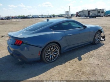 Ford Mustang VI 2024 Ford Mustang GT Premium Fastback 2024 5.0l 5.0 Benzyna 480KM, zdjęcie 5