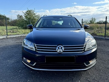 Volkswagen Passat B7 Variant 1.6 TDI CR DPF BlueMotion 105KM 2011 Volkswagen Passat Navi PDC Climatronic Grz. Fotele, zdjęcie 2
