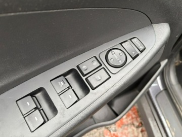 Hyundai Tucson III SUV 1.7 CRDI 115KM 2016 Hyundai Tucson 1.7 CRDI Kamera Podgrzewane fotele, zdjęcie 11