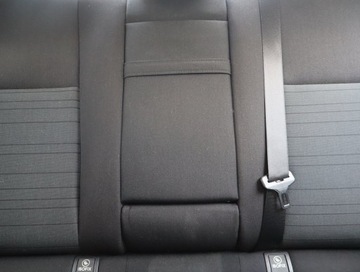 Mercedes Klasa C W205 Limuzyna 180 156KM 2014 Mercedes C C 180, Navi, Klima, Klimatronic, zdjęcie 9