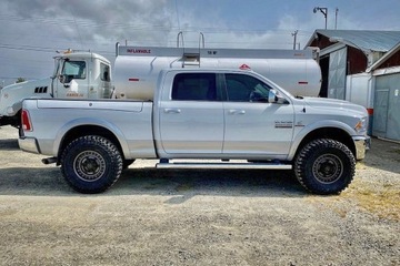 ЧЕРНЫЕ ДИСКИ RHINO 9.5x17 6x139.7 RAM1500 TOYOTA