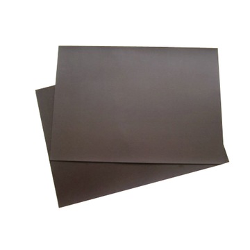 Folia magnetyczna 1,5 mmw arkuszach A4 bez kleju
