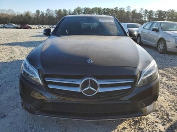 Mercedes Klasa C W205 2019 Mercedes-Benz Klasa C 2019r., C300, od ubezpieczalni 2.0 Benzyna 255KM, zdjęcie 1