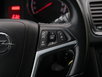 Opel Meriva II Mikrovan Facelifting 1.4 Twinport ECOTEC 100KM 2015 Opel Meriva 1.4 i, Klima, Klimatronic, Tempomat, zdjęcie 18